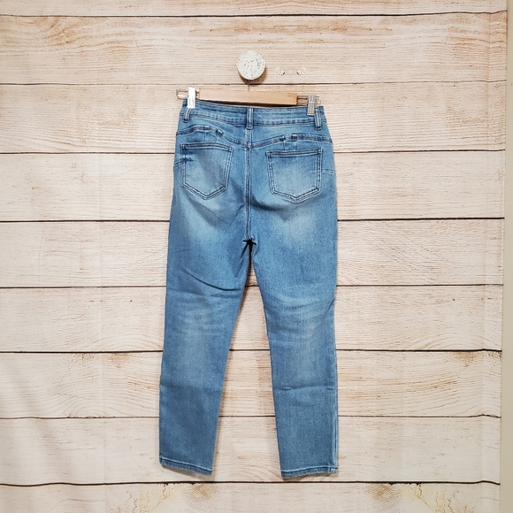 💟 Design by Olivia Blue High Rise Cropped Ankle Jeans 7 - Picture 5 of 8